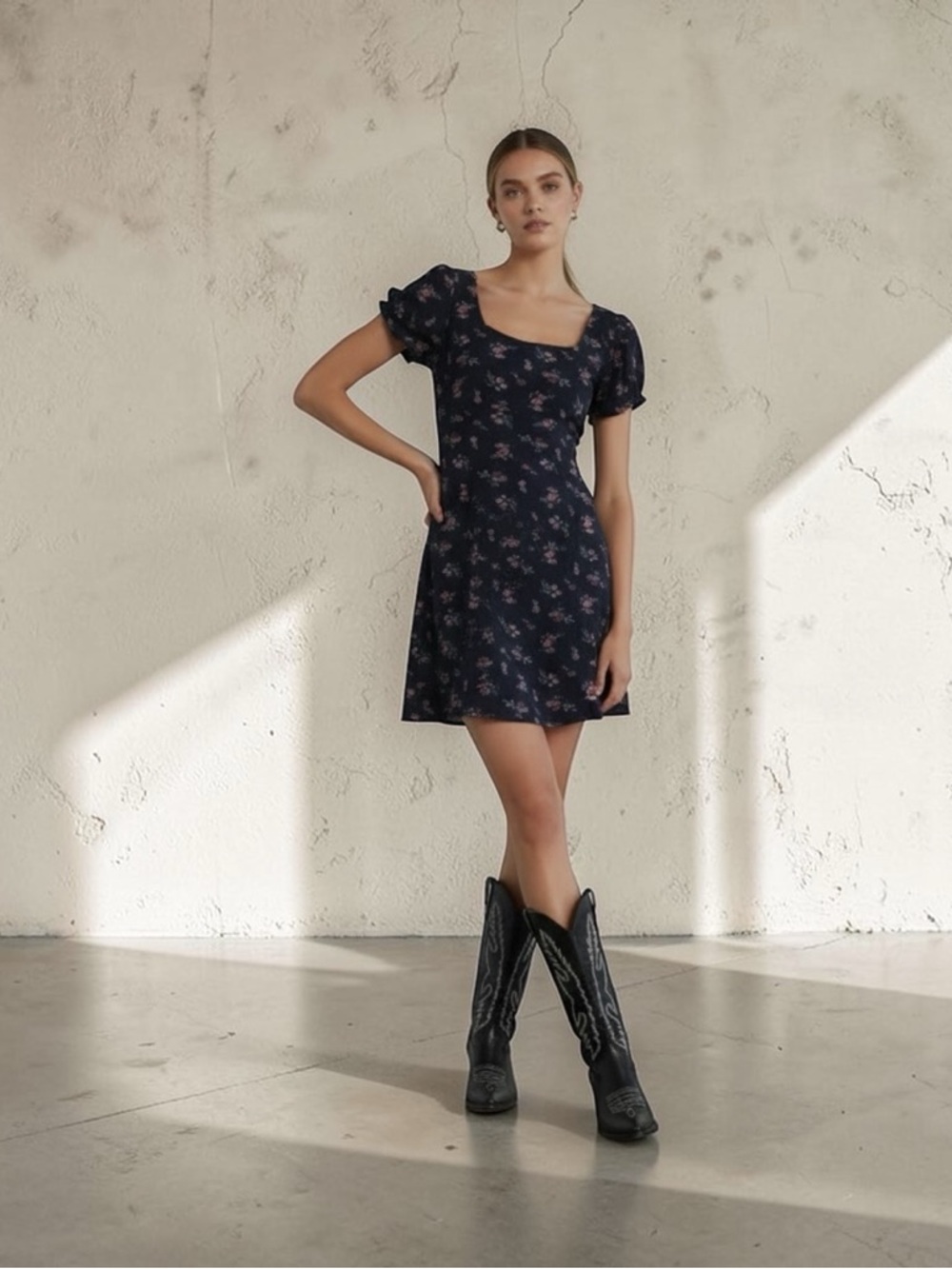 Floral Scoop Neck Mini Dress in Navy with Pink Blooms - Picture 4 of 4